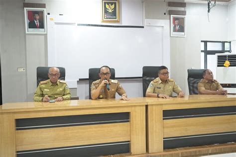 Hari Pertama Kerja Tahun 2024 Pj Gubernur Sulbar Konsolidasi Ke Opd