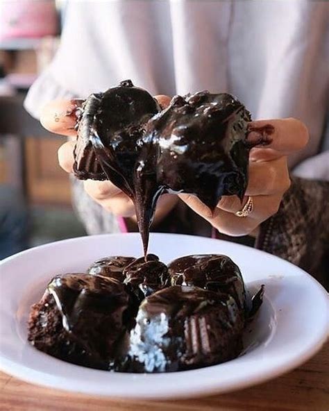 Apalagi tekstur browniesnya yang amat lembut. Resep Membuat Kue Brownies Kukus Cokelat Lumer
