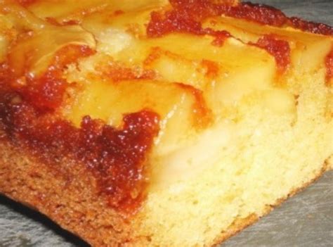 Recette Quatre - quarts aux pommes caramélisées