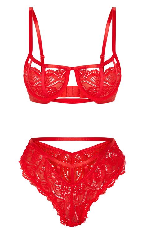 Red Triangle Lace Up Bum Lingerie Set Prettylittlething Qa