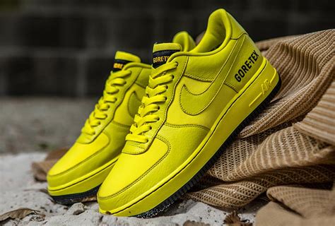 The small nike air pockets first debuted in 1978 on the tailwind runner but were soon found on more of nike's most popular models. The Nike Air Force 1 Low Gore-Tex Is Built For Fall ...