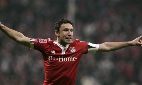 Mark van bommel has been an essential part of fc bayern's midfield for 5 years. PSV appoint Van Bommel as new coach in three-year deal ...