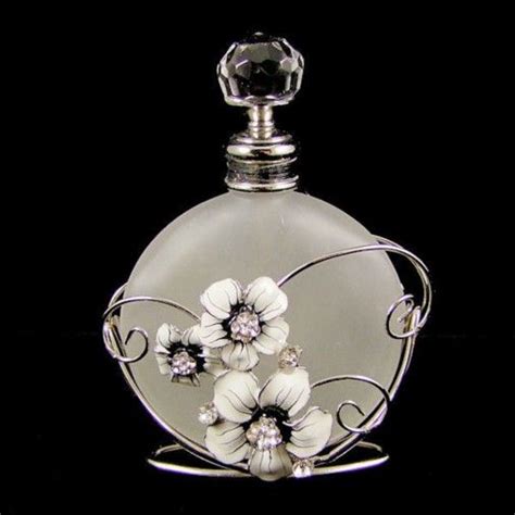 Decorative Perfume Bottle Beautiful Perfume Bottle Perfume Bottles Perfume