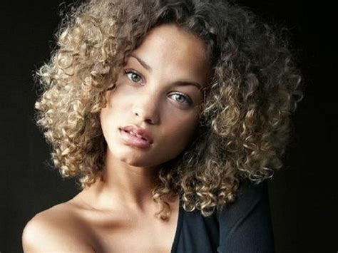 Especially black women over the age of 60 feel freer, attractive and cool with short curly hairstyles. 50 Trendy Short Curly Hairstyles for Black Women