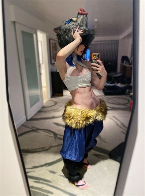 [self] My genderbent Inosuke from Demon Slayer! : cosplay