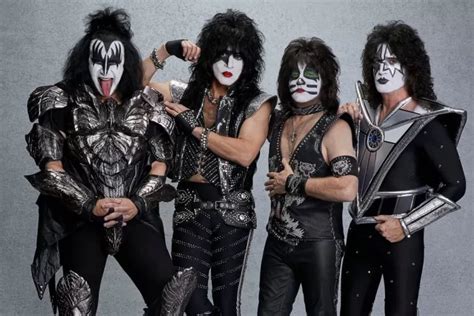 Whos The Mastermind Behind Kiss Iconic Make Up Gene Simmons Explained