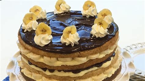 Cool slightly before removing from baking sheet. Chocolate Banana Cream Cookie Cake | Recipe | Chocolate ...