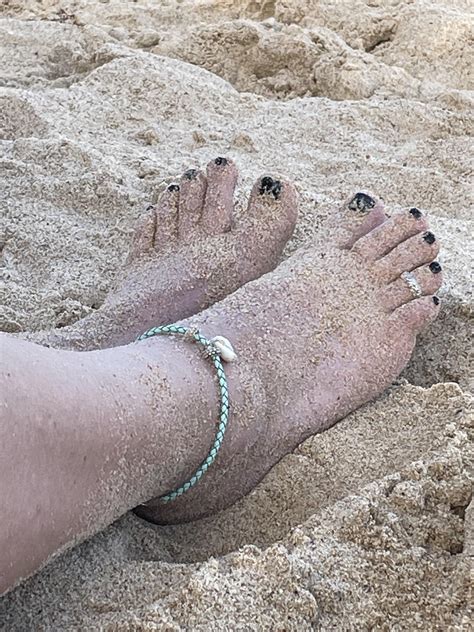 Sexy Sandy Beach Feet R Sandyfeet