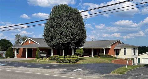 Anderson & Son Funeral Homes & Memorial Park | Lafayette, TN