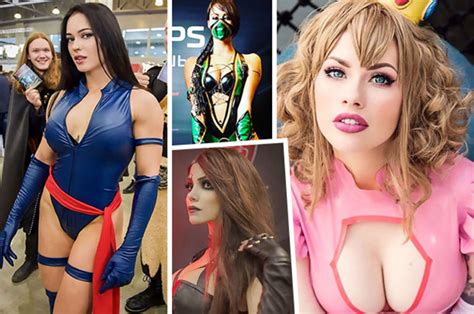 Cosplay Girls Put On Incredible Display At Comic Con In Sexy