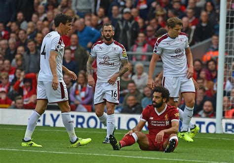 Liverpool has a chance to go level on points with third. Liverpool 1-1 Burnley - Review - El Arte Del Futbol