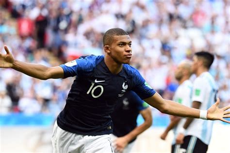 Meet Kylian Mbappé, the boy from the burbs who made soccer history for Les Bleus | Style ...