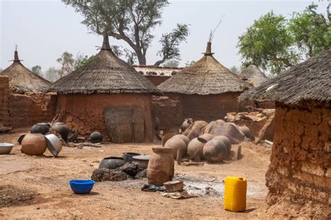 590 Houses From Burkina Faso Stock Photos Pictures And Royalty Free