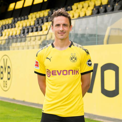 Sein erster eindruck vom bvb, mit dem er in der kommenden saison in der champions league spielt, sei durchweg positiv. BVB-Profi Thomas Delaney fällt weiterhin aus - Radio 91.2