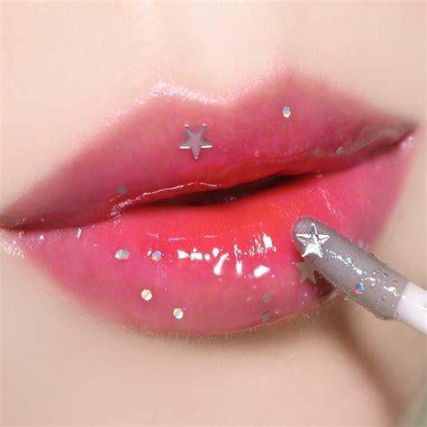 Glossy Lips Aesthetic Lipstutorial Org