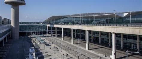 United Airlines BCN Terminal BarcelonaEl Prat Airport