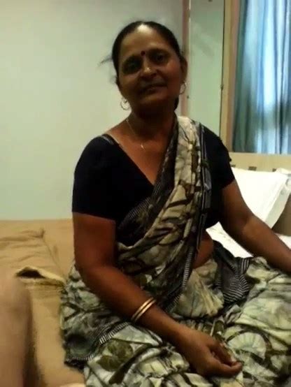 Vijaya Laxmi Aunty Blowjob In Hotel Room