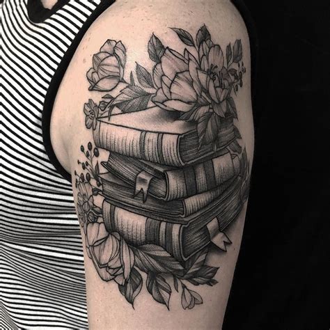 30 Stunning Tattoos For Book Lovers Stacked Shelves In 2020 Tattoos