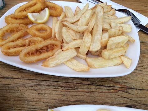 Sutton And Sons Fish Chips London Restaurant Reviews Photos Phone Number Tripadvisor