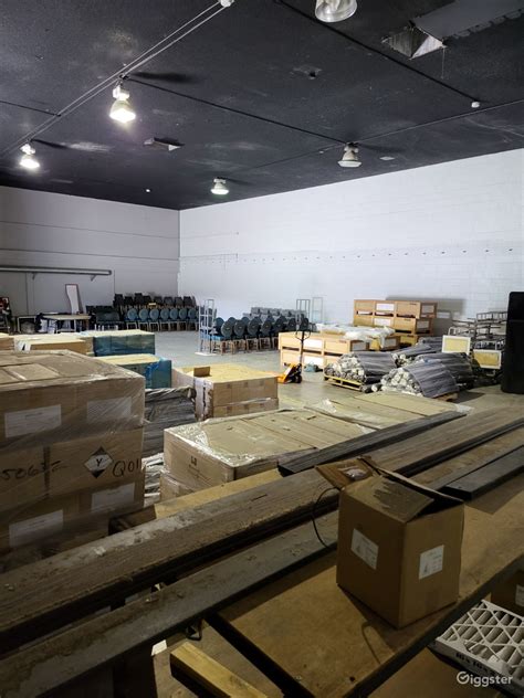 Warehouse within Historic Las Vegas Arts District | Rent this location