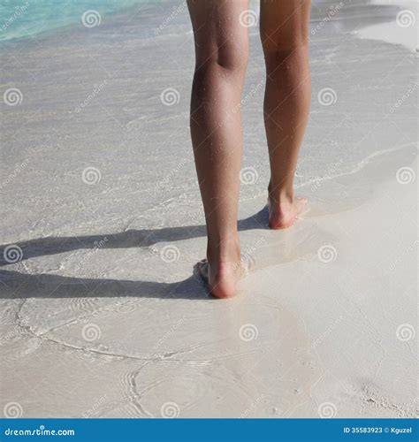 Female Feet On Tropical Sand Beach Walking Legs Stock Image Image Of Footstep Sand 35583923