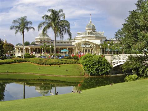 The crystal palace is located right in the heart of disney's magic kingdom at the end of main street and heading towards adventureland. Disney Vacation Kingdom: Crystal Palace