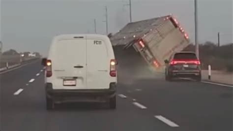 Semi Truck Crashes After Refusing To Let Cars Pass Youtube