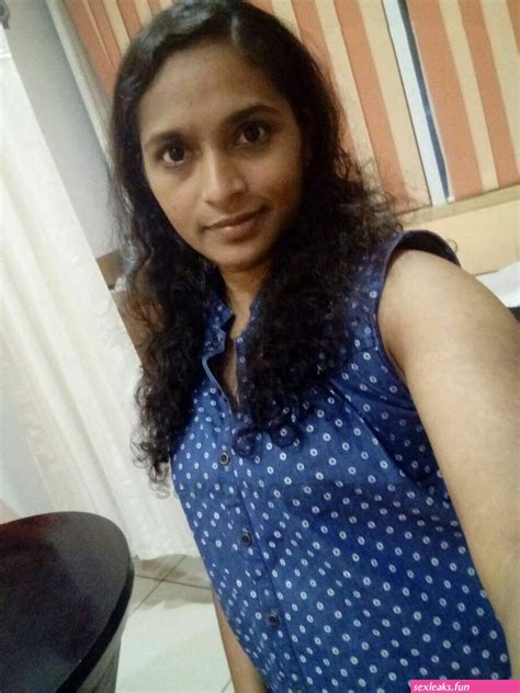 phone indian naked tamil aunty sex leaks