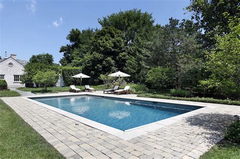 Rectangle Pool Designs That Will Give You Awesome Swimming Experiences