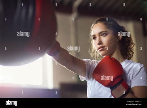 Boxer Punching Hi Res Stock Photography And Images Alamy