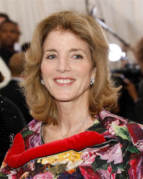 Met Gala Honourary Co Chair Caroline Kennedy Shows Up In Comme Des
