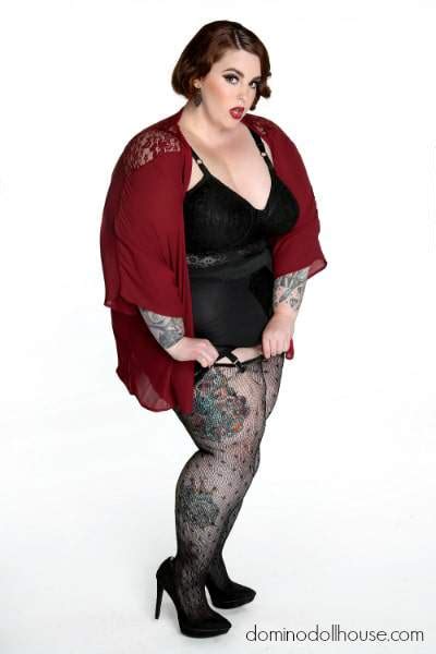First Look Domino Dollhouse Vintage Valentine Featuring Tess Holliday