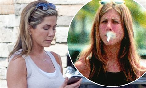 Jennifer Aniston Compares Social Media To Tobacco Industry