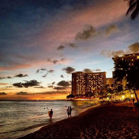 Waikiki Beach At Night Oahu Hi Vacation June 2017 Hawaii Oahu