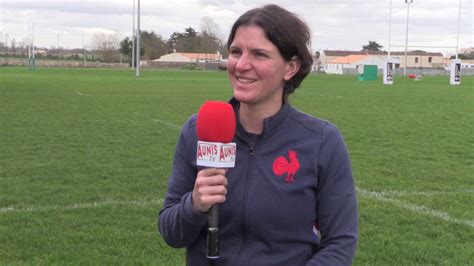 Rugby Aurélie Groizeleau 2e Femme De Lhistoire Arbitre De Pro D2