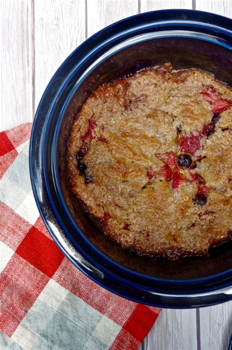The topping on a crisp is usually a mix of flour, butter, sugar, and oats or nuts and it's sprinkled over the fruit. Mixed Berry Cobbler - Long Distance Baking