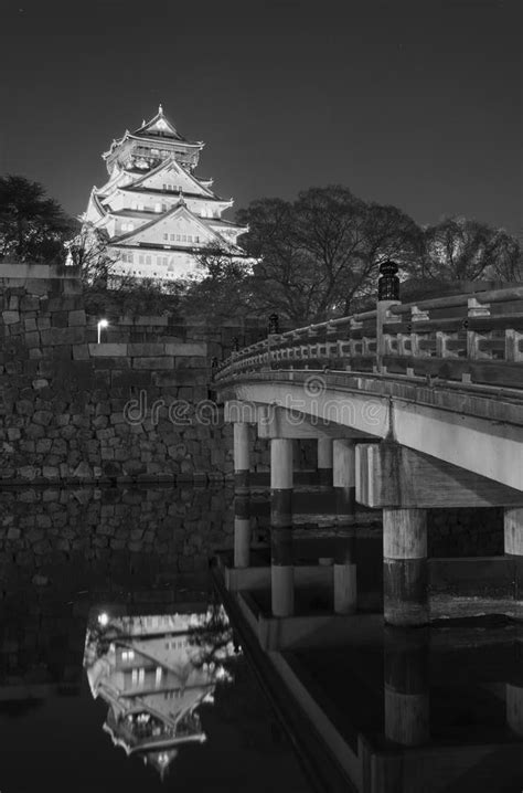 Osaka Castle In Japan Stock Photo Image Of Fall Osakajo 104819456