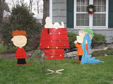 New Charlie Brown Christmas Yard Decorations With Simple Decor Home