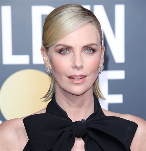 Charlize Theron Bio Is She Married Husband Net Worth Early Life