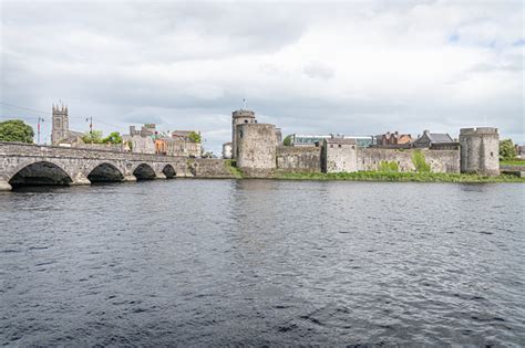King Johns Castle And Thomond Bridge Over The River Shannon Limerick