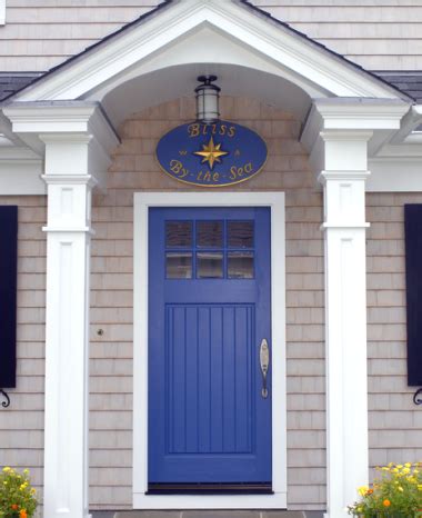 There's no need to deck out the entry of. 19 Coastal Nautical Front Door Decor Ideas with ...