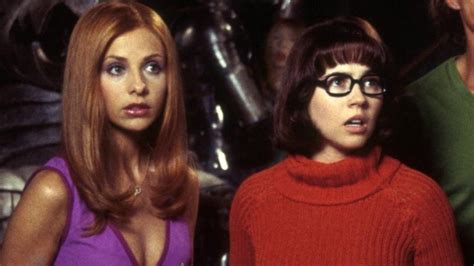 Scooby Doo Producer And Writer Confirm Velma Is A Lesbian Ladbible