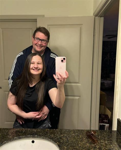gypsy rose blanchard stuns fans with x rated message to husband