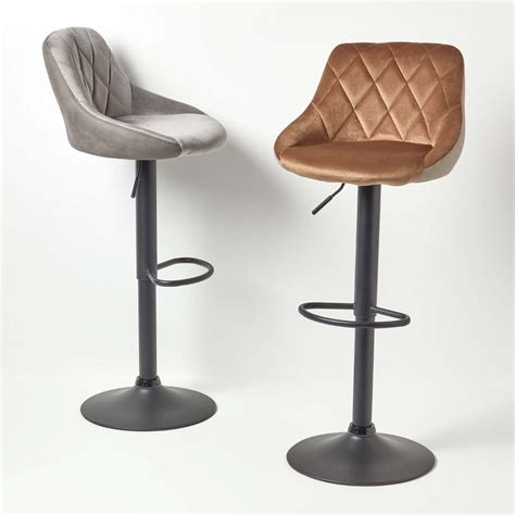 When shopping for the perfect stools for your kitchen counter or island, you want to be sure your getting the right size. Henley Velvet and Faux Leather Height Adjustable Bar Stool ...