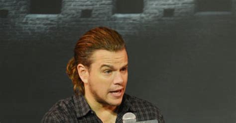 Matt Damon Has A Ponytail And Hes Totally Pulling It Off Cbs News