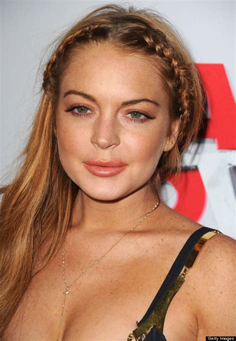 Lindsay Lohan Looks Great For Scary Movie 5 Red Carpet