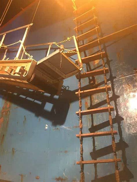 Breaking News Ways To Secure A Pilot Ladder And