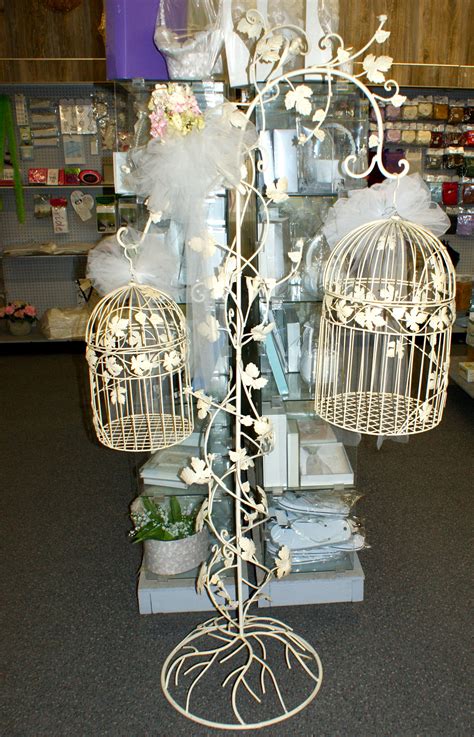 Lovely Wedding accessories Wedding Accessories, Wedding Stuff, Wreaths