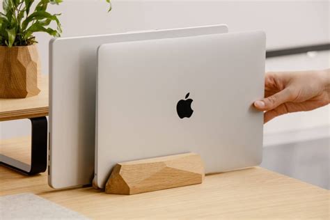 Dual Laptop Dock Oak Wooden Amsterdam