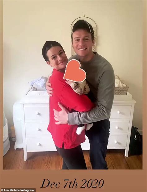 7 июня 1991) — американская модель и актриса. Lea Michele's BFF Jonathan Groff finally meets her baby ...